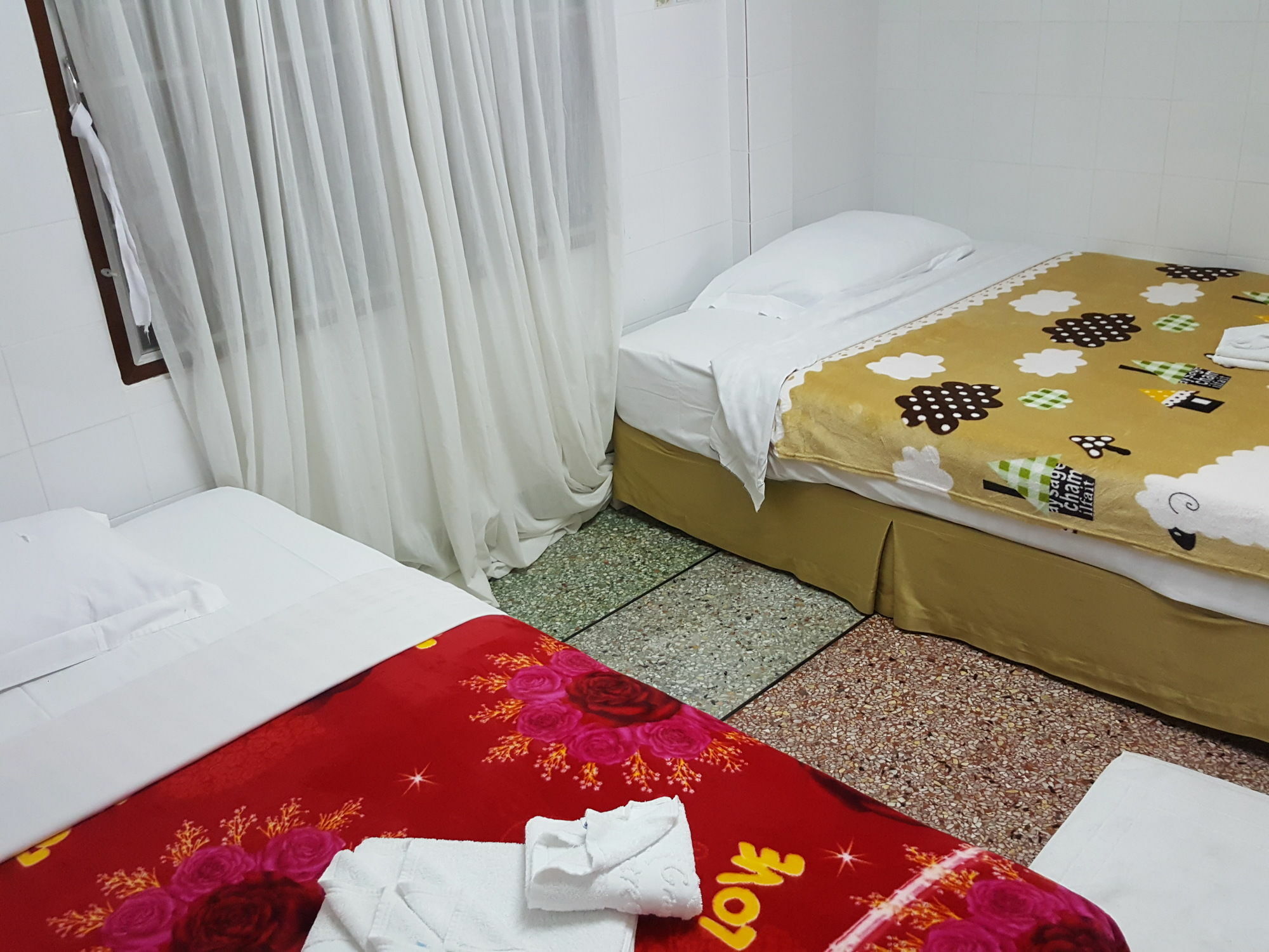 Emmanuel Guesthouse Prachuap Khiri Khan Exterior foto